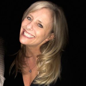 Meet your Posher, Suzanne